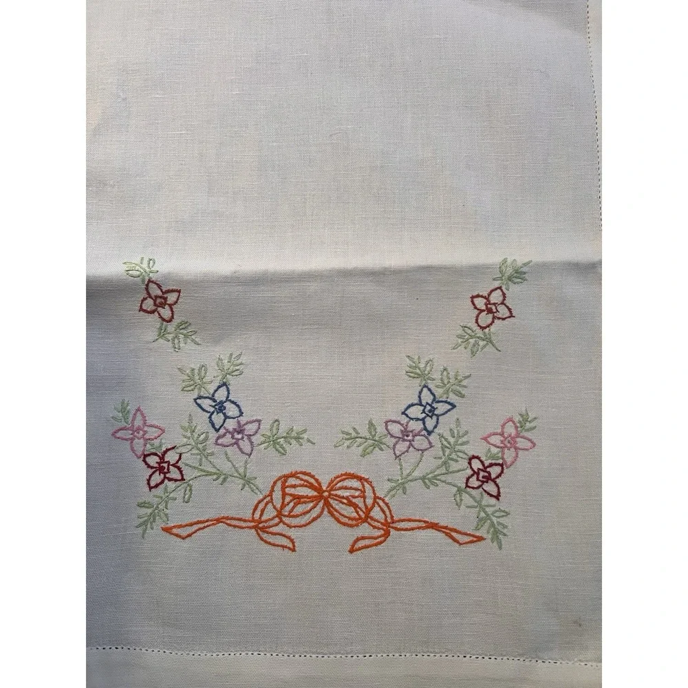 Lot- 5 Vintage Dresser Scarfs EMBROIDERED Table Runner  Floral‎ Bows Woven MCM